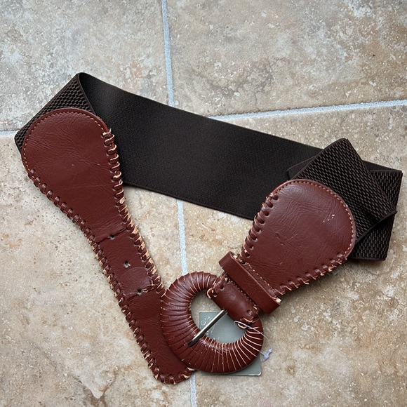 Anthropologie Accessories - Anthropologie Belt — NWT but IMPERFECT — Stretchy — Adjustable Leather Buckle